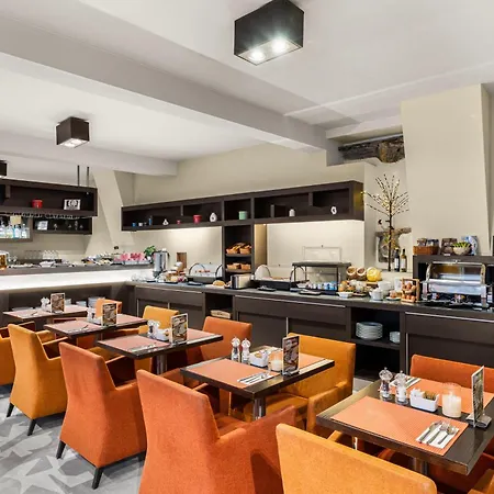 Hotel Buda Castle 4*