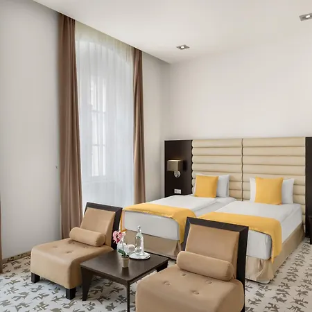 Hotel Buda Castle 4*
