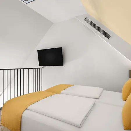 Buda Castle 4*