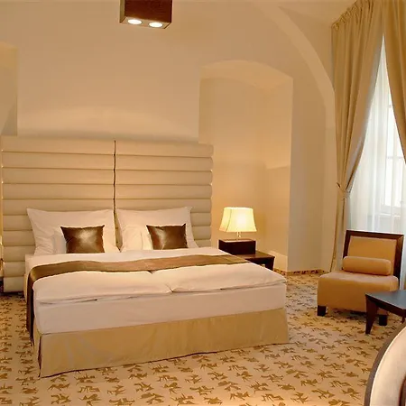 Buda Castle Hotel 4*