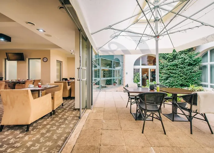 Hotel Buda Castle 4*