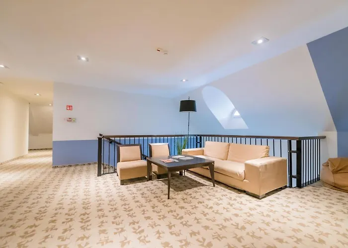 Hotel Buda Castle 4*