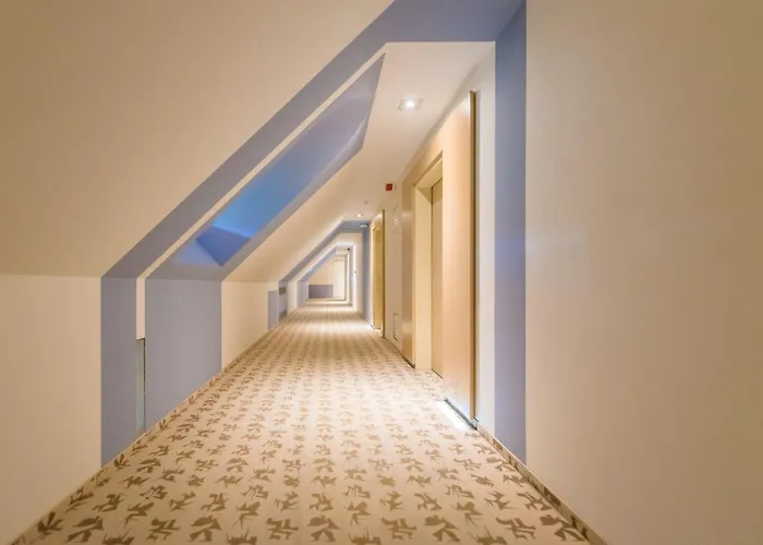 Hotel Buda Castle 4*