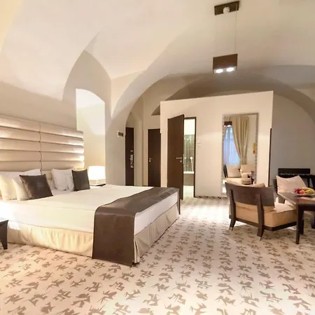 Buda Castle Hotel 4*