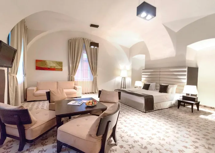 Ξενοδοχείο Buda Castle 4*